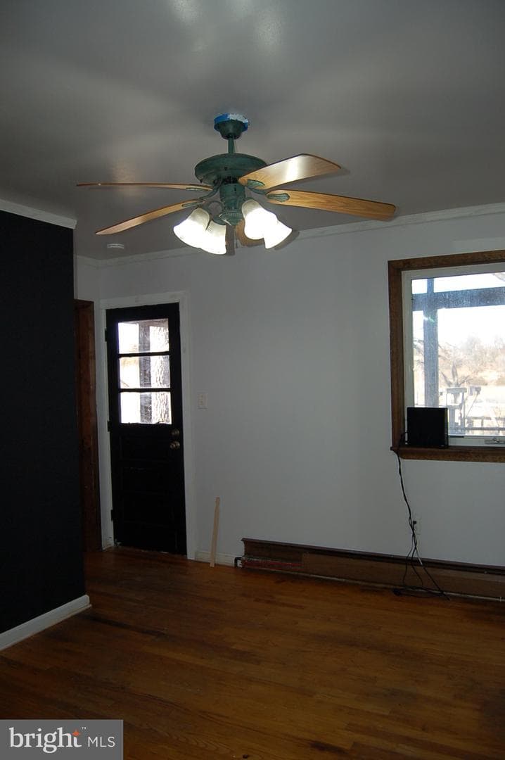 902 Frailey Road photo 3