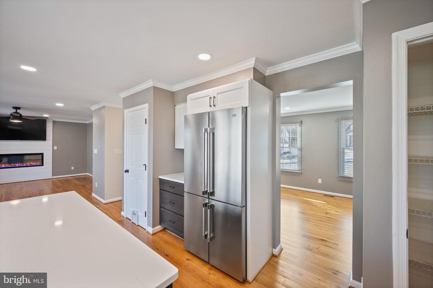 1105 Village Gate Drive photo 10