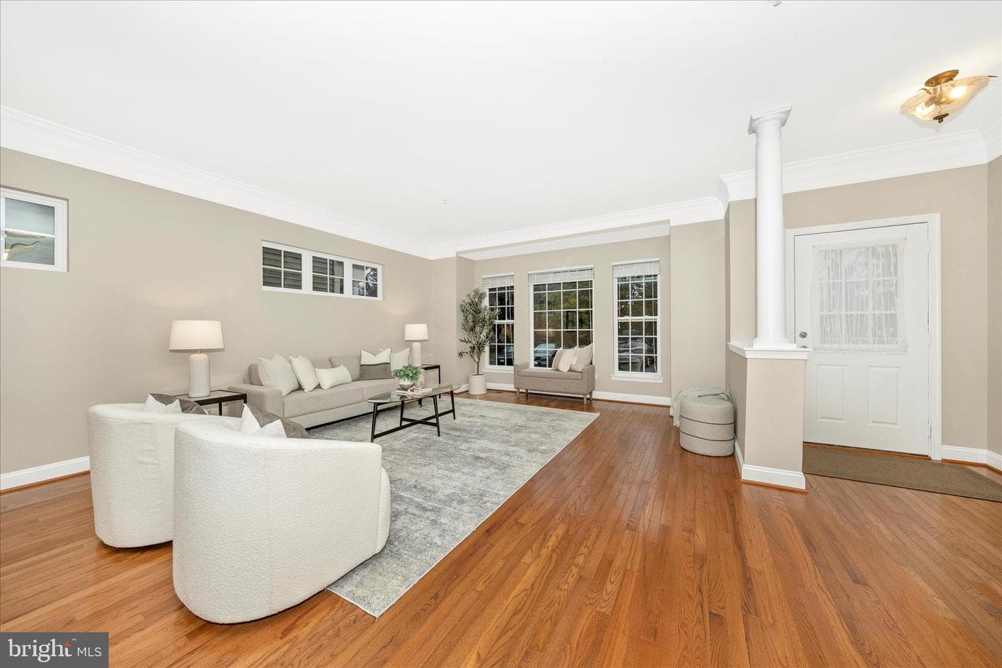10228 Nuthatch Drive photo 5