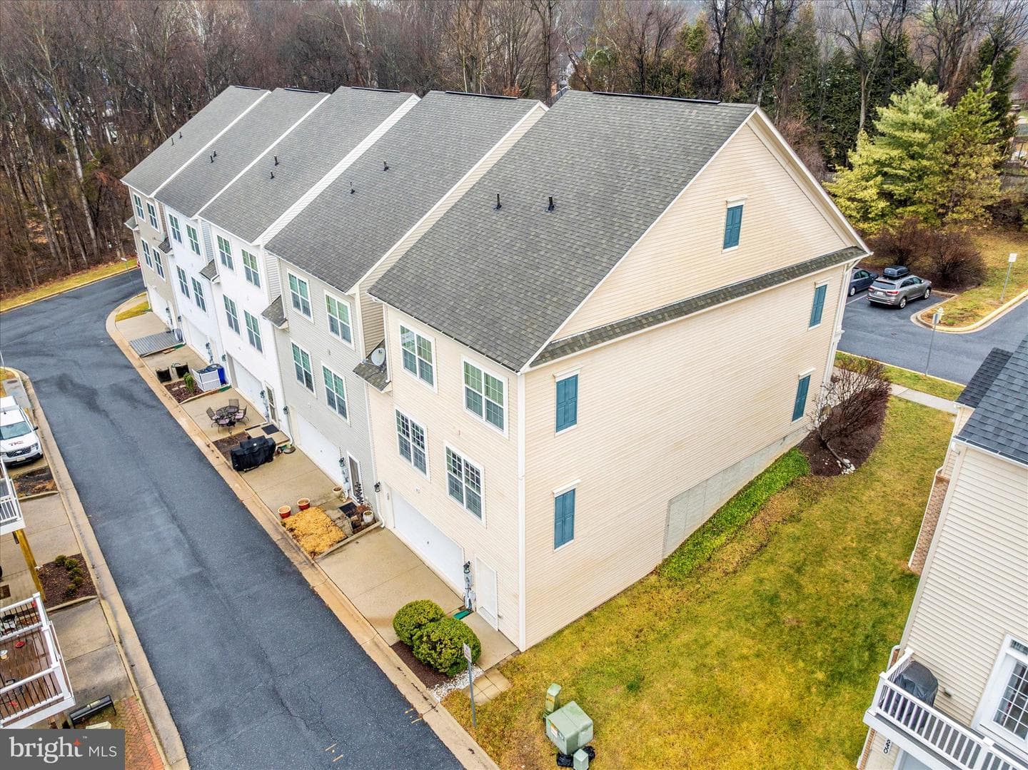 10228 Nuthatch Drive photo 63