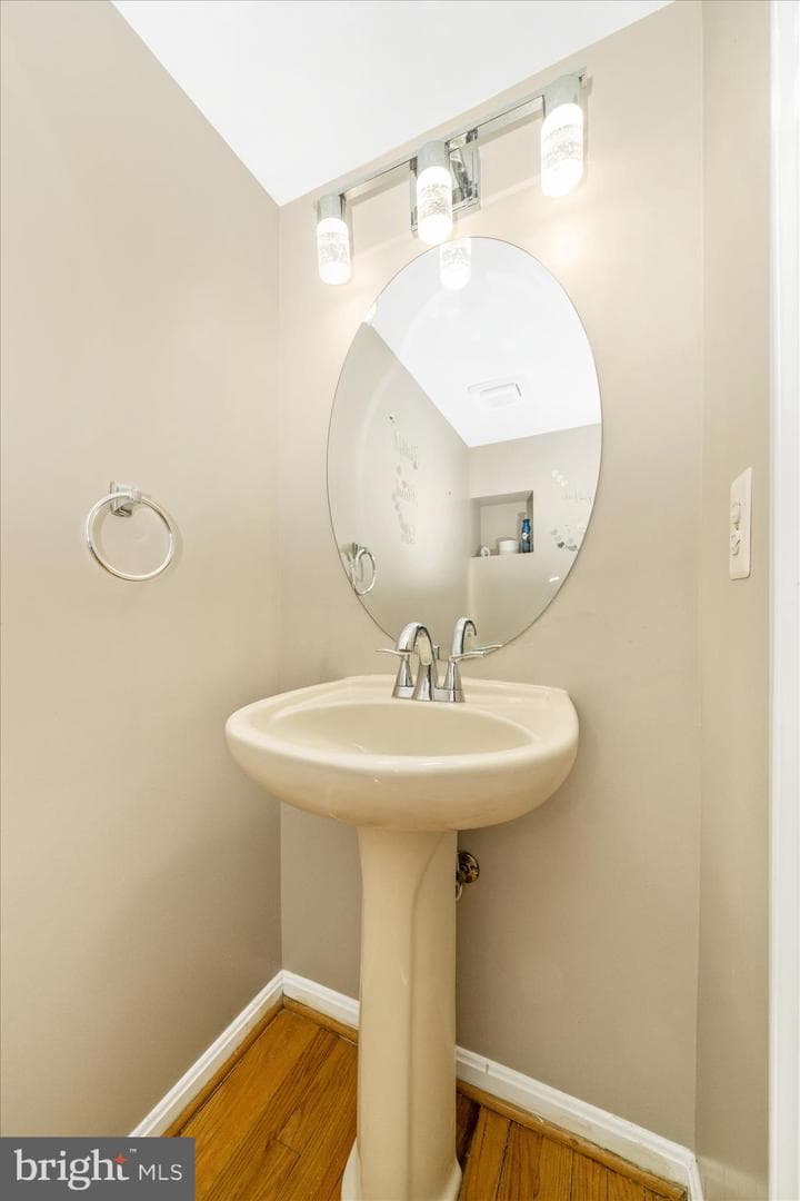 113 Fieldstone Court photo 21