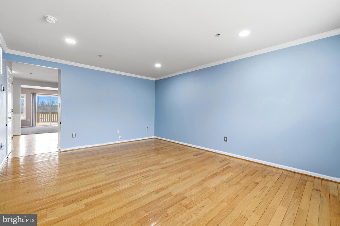 2030 Rosecrans Court photo 3