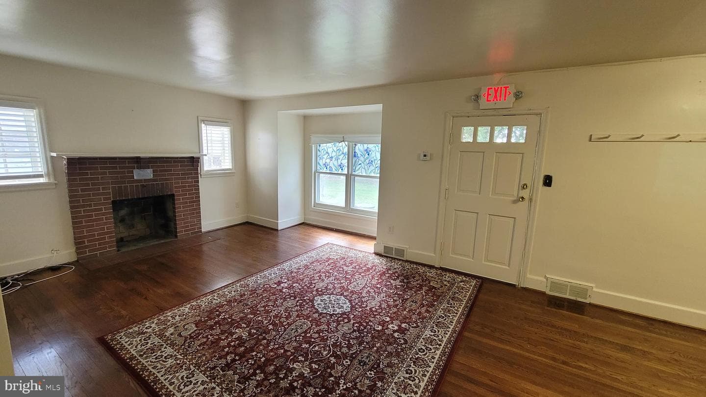 8325 Yellow Springs Road photo 19