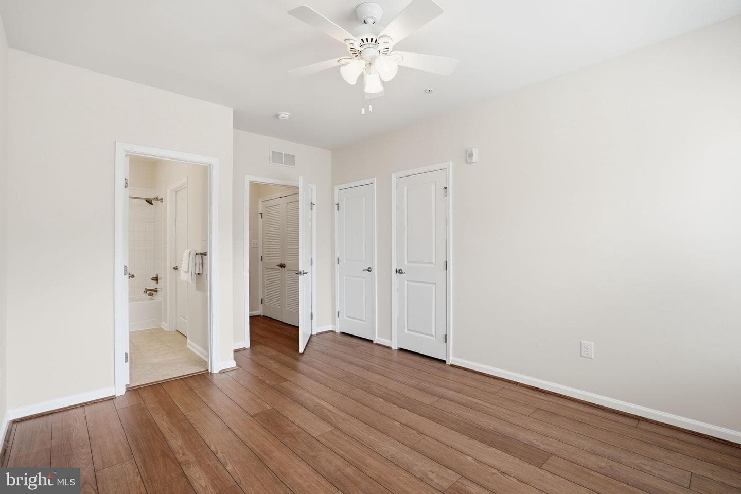 6490 Calverton Drive #304 photo 19