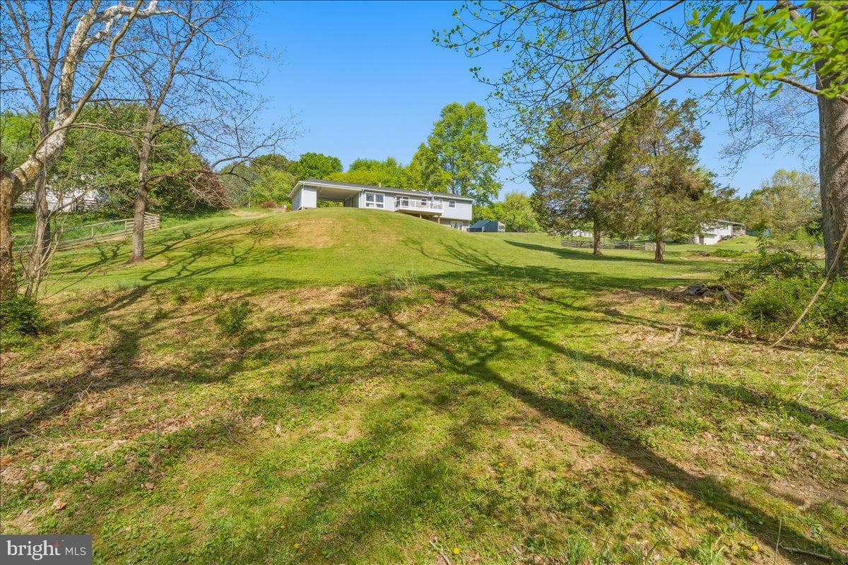 4389 Moleton Drive photo 53