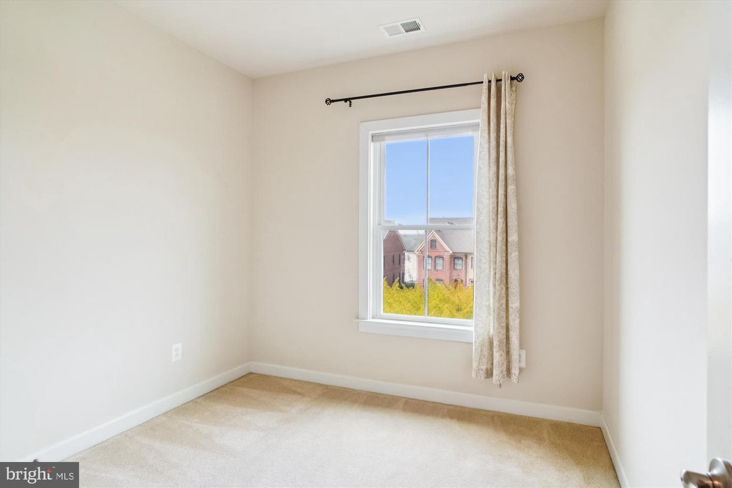 3636 Worthington Boulevard photo 22
