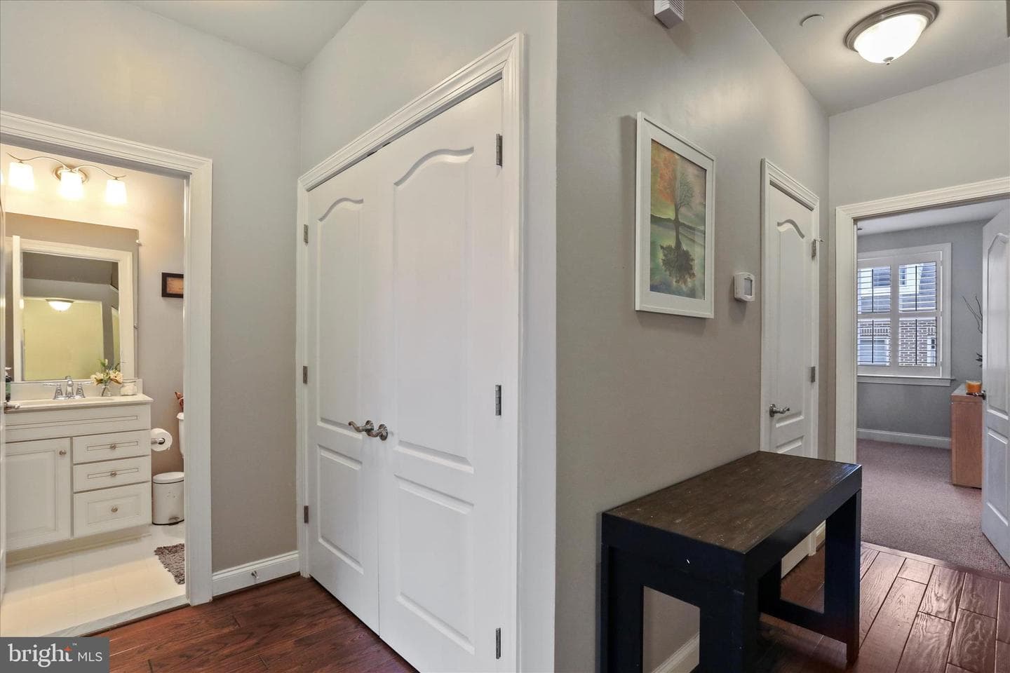 20 Maxwell Square photo 18