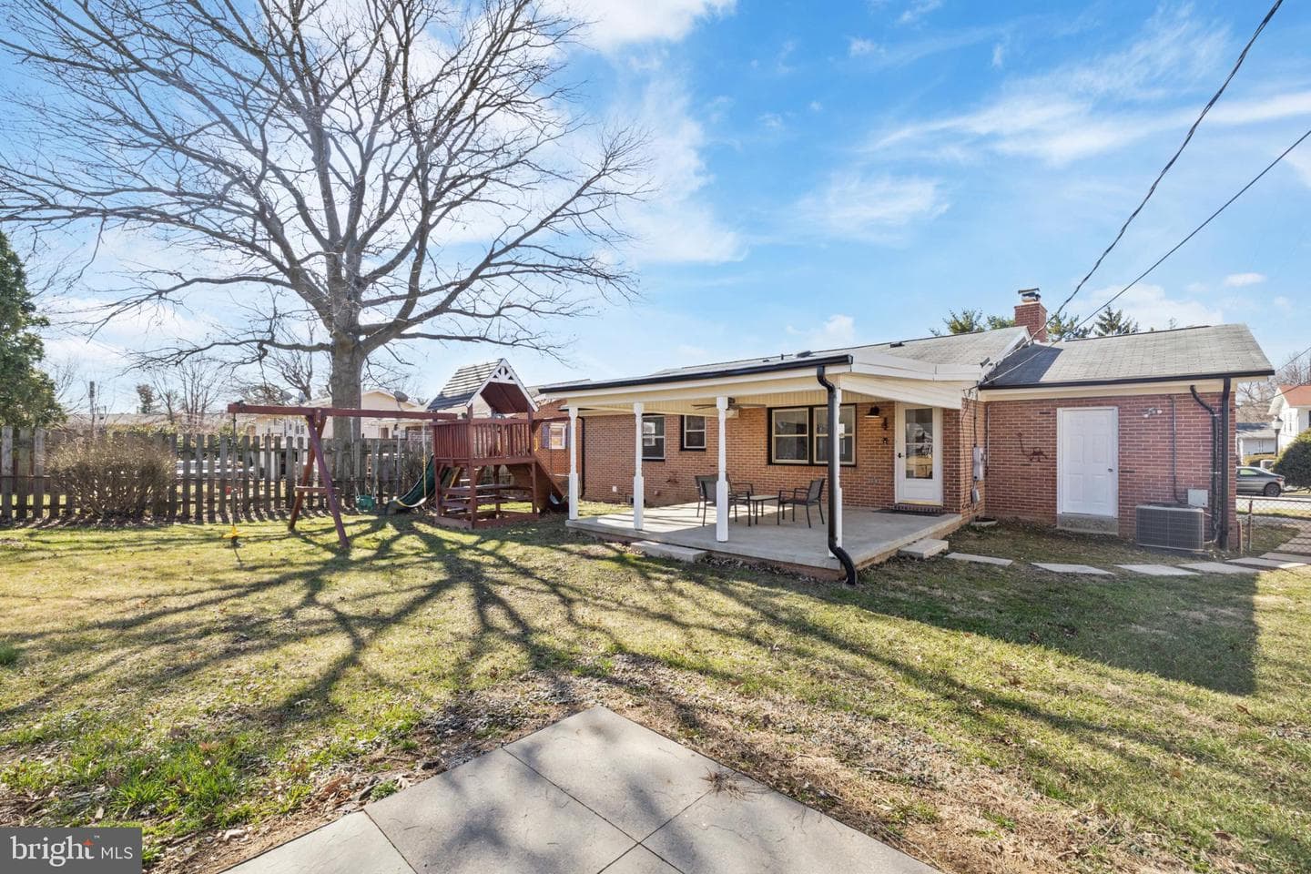 1497 W 10th Street photo 37