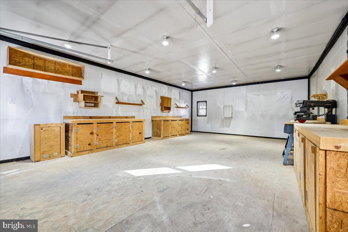11914 Fingerboard Road photo 46