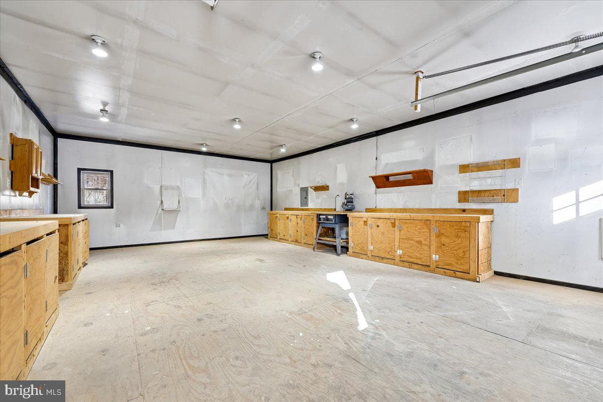 11914 Fingerboard Road photo 47
