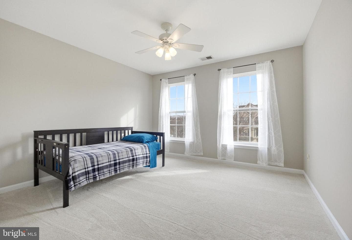 5730 Meyer Avenue photo 39