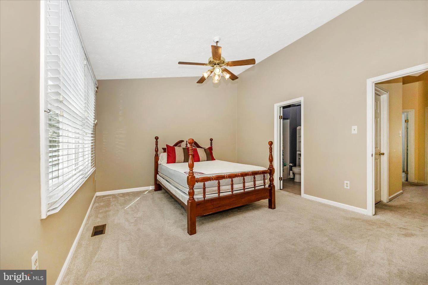 6281 N Steamboat Way photo 21