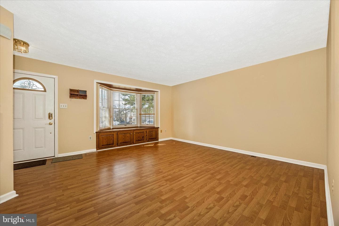 6281 N Steamboat Way photo 5