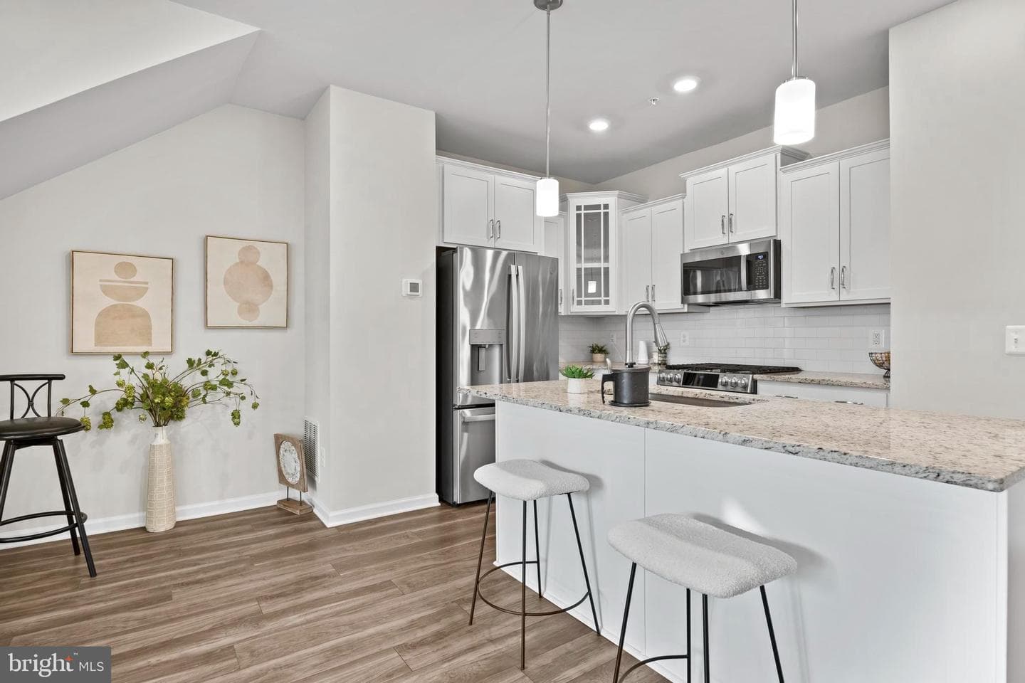 5936 Forum Square photo 6