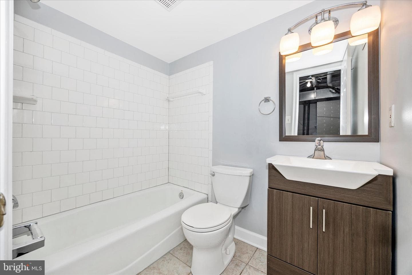 2780 Adams Street photo 16