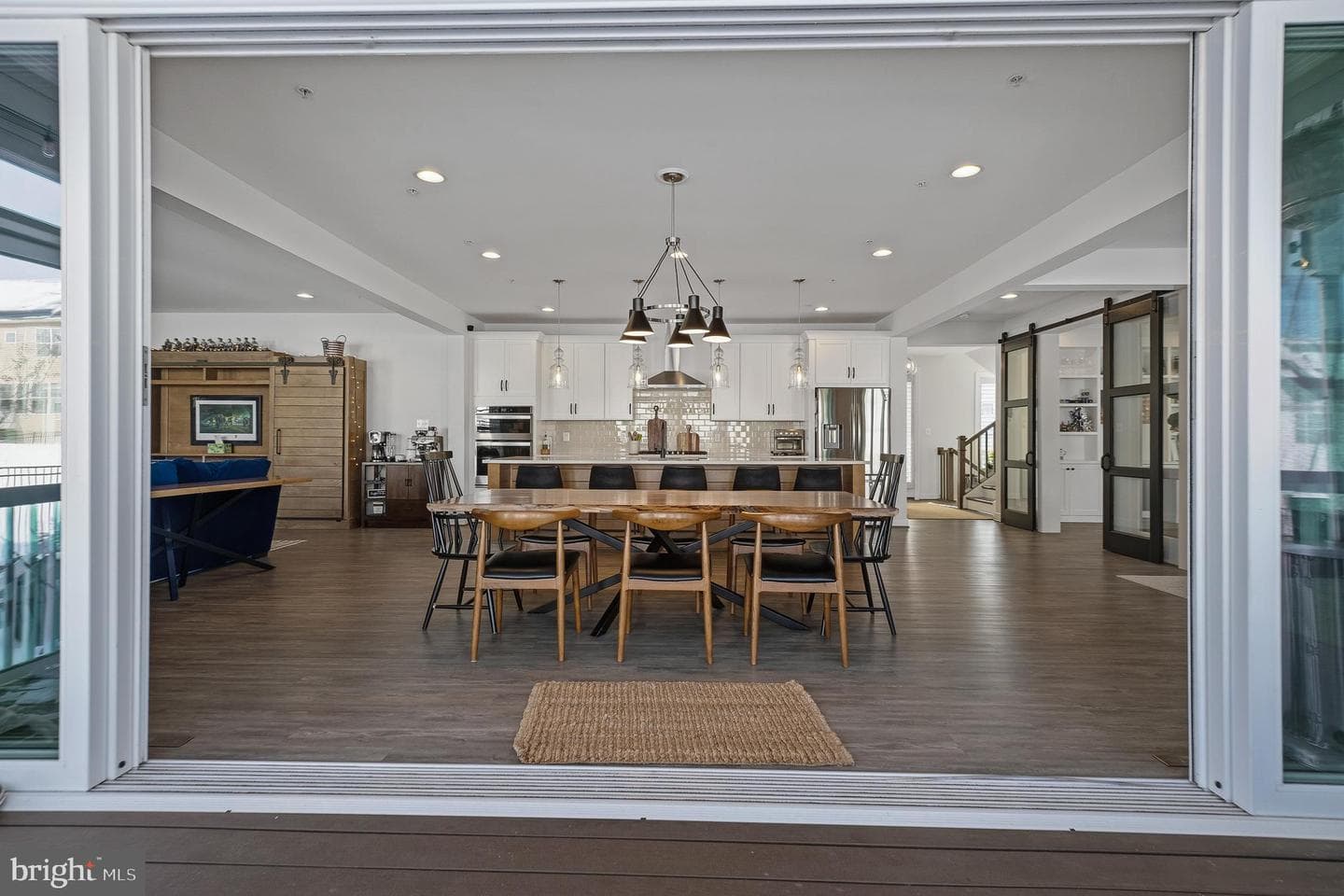 11066 Emerald Crown Drive photo 25