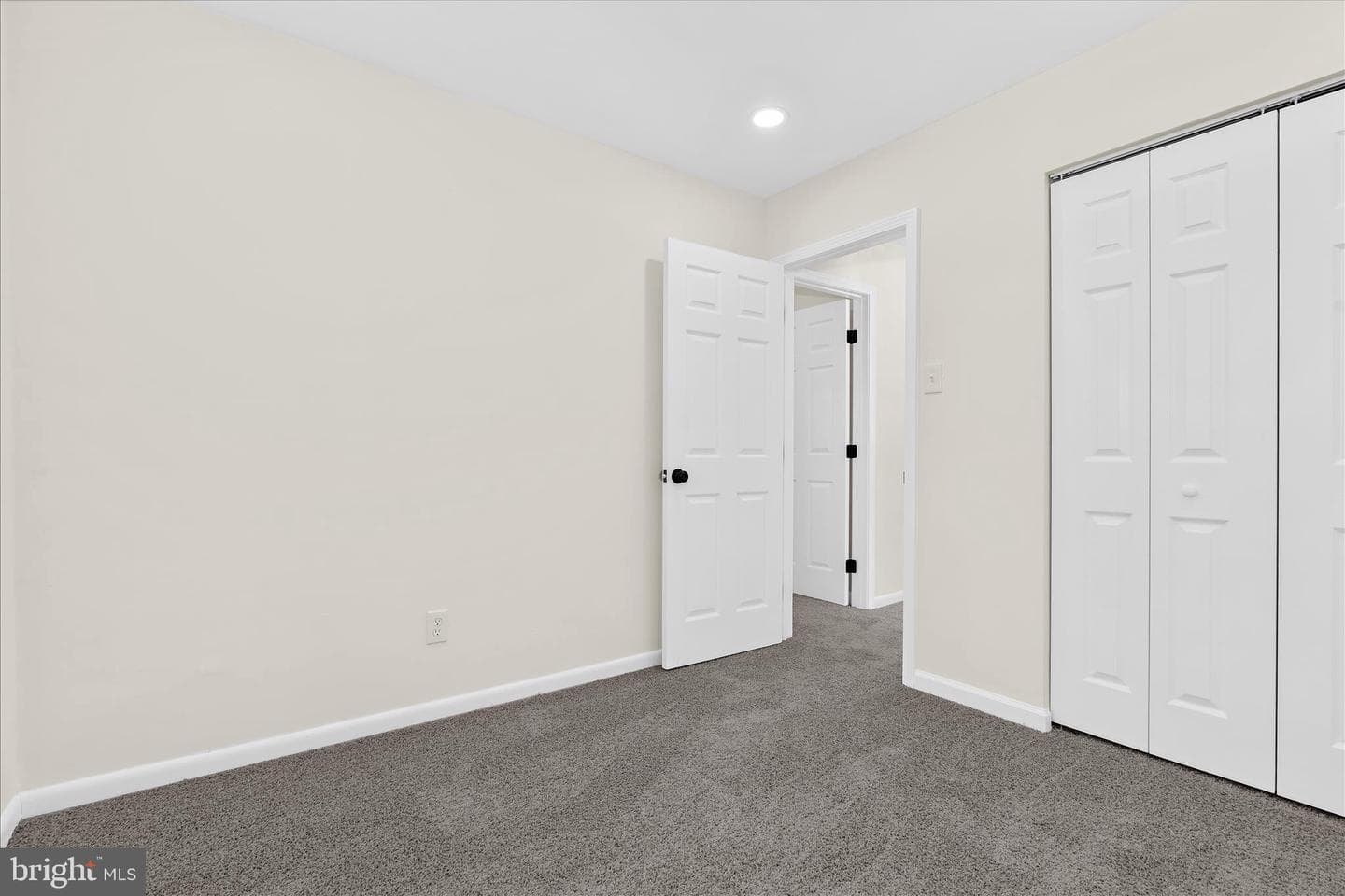 196 Key Parkway photo 22