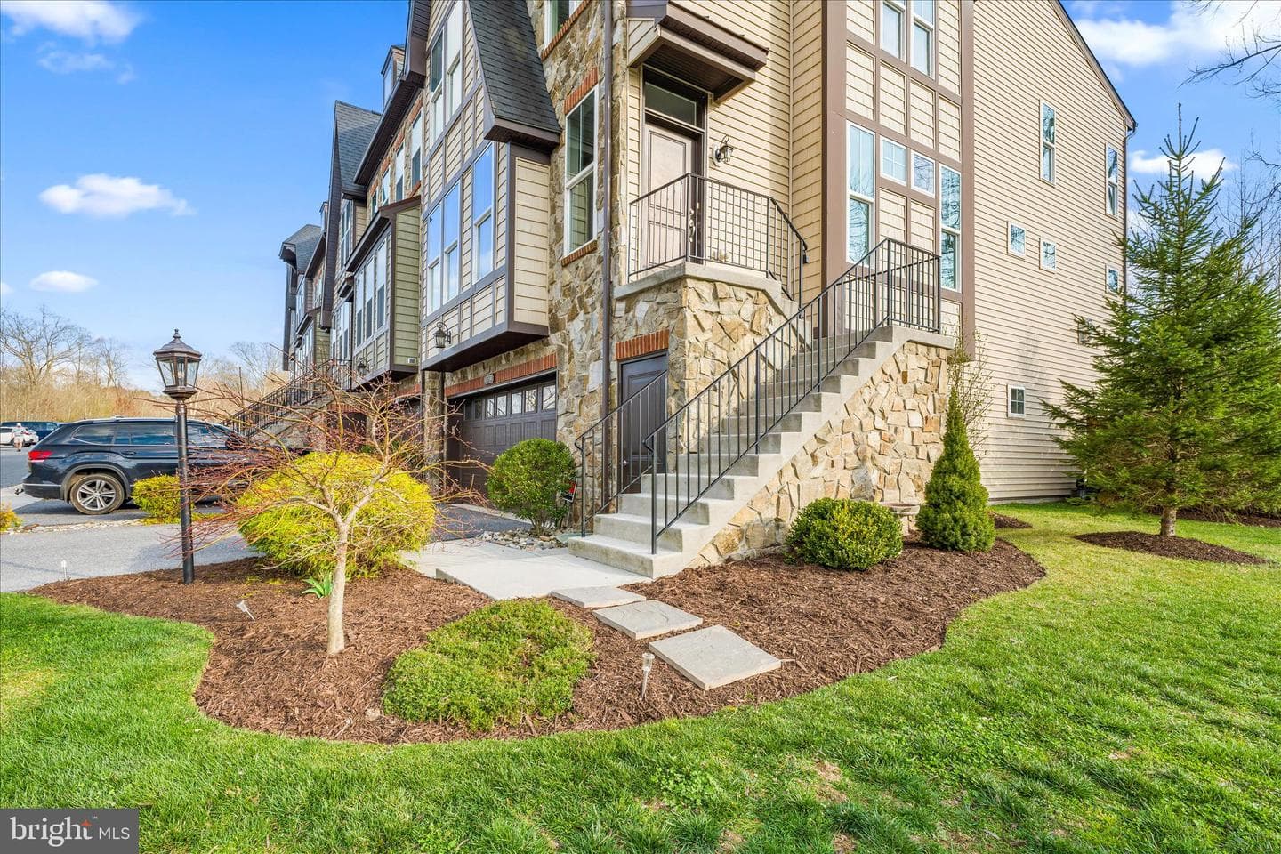 10901 Divot Court photo 2