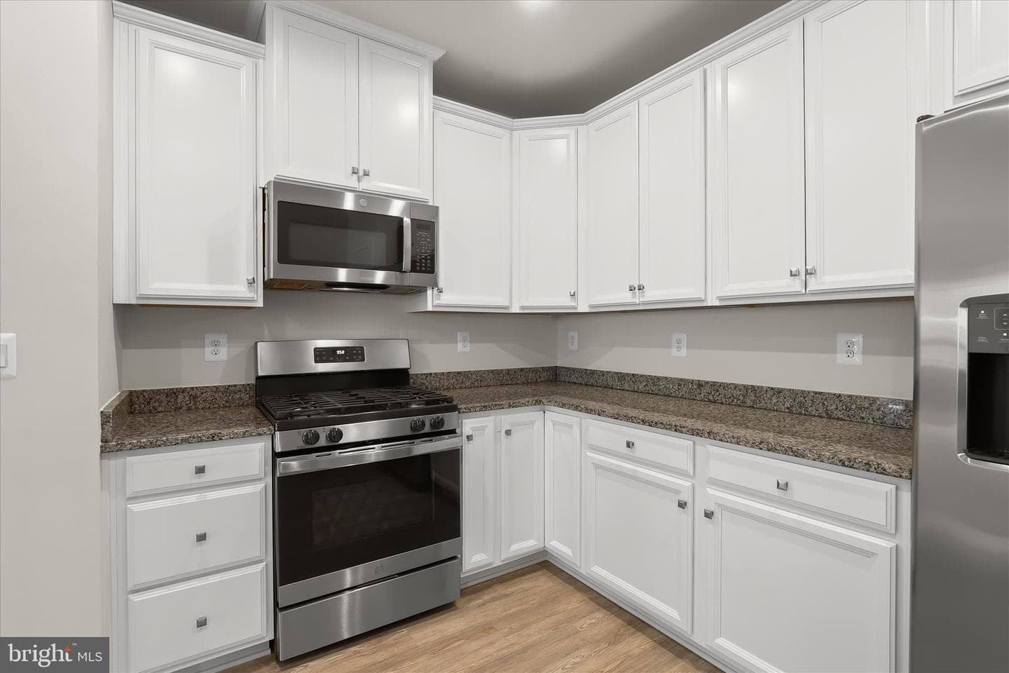 3422 Angelica Way #103 photo 12