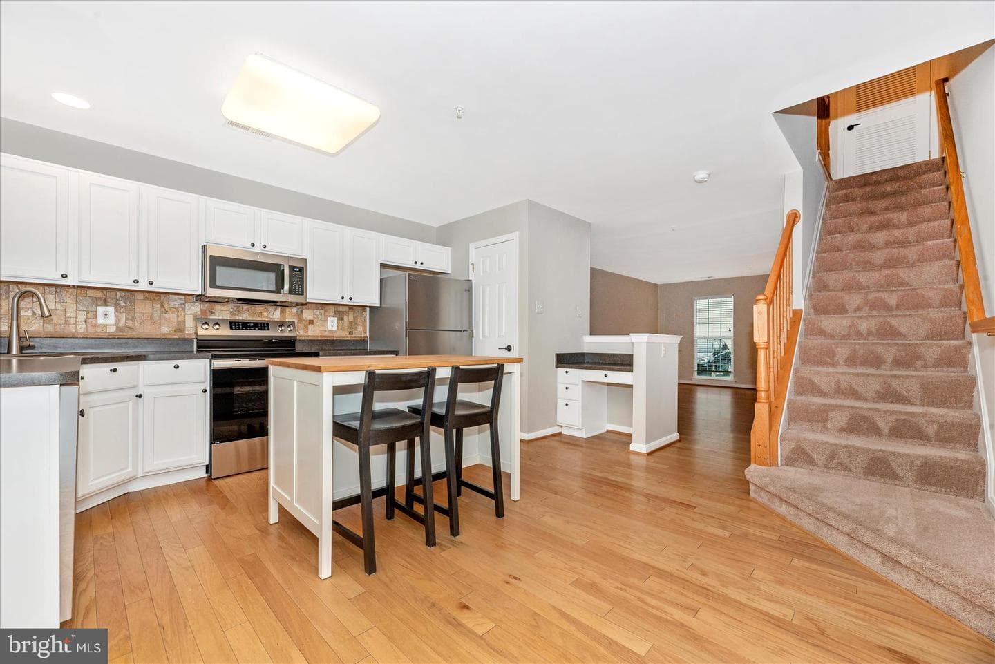 607 Hollowstone Road photo 13