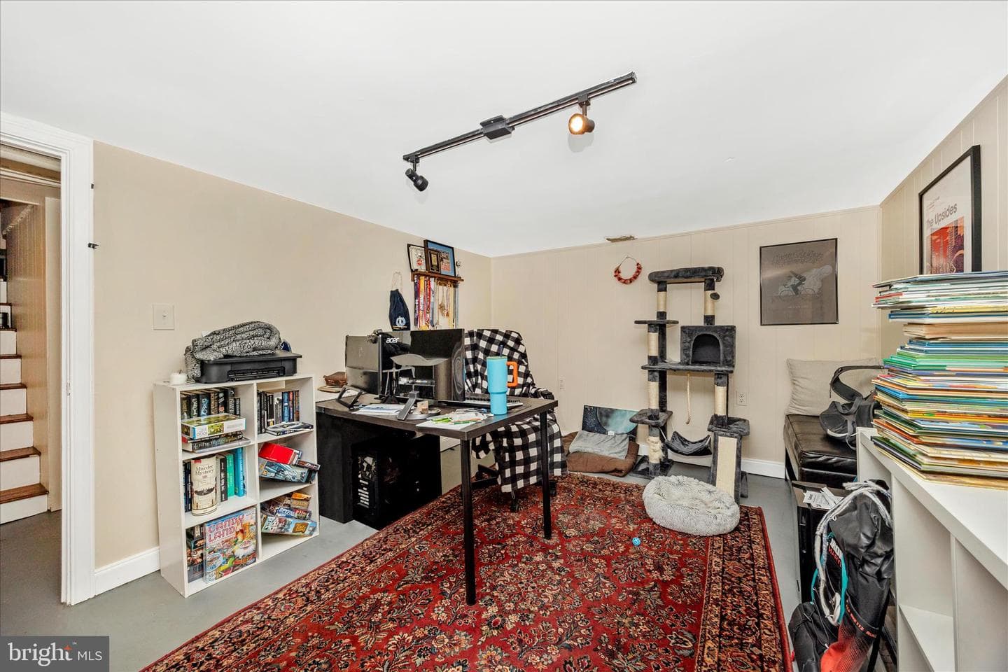 633 Lee Place photo 32