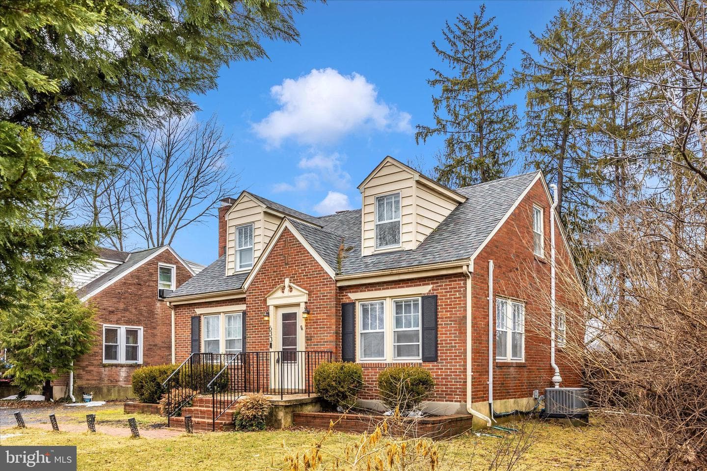 633 Lee Place photo 39
