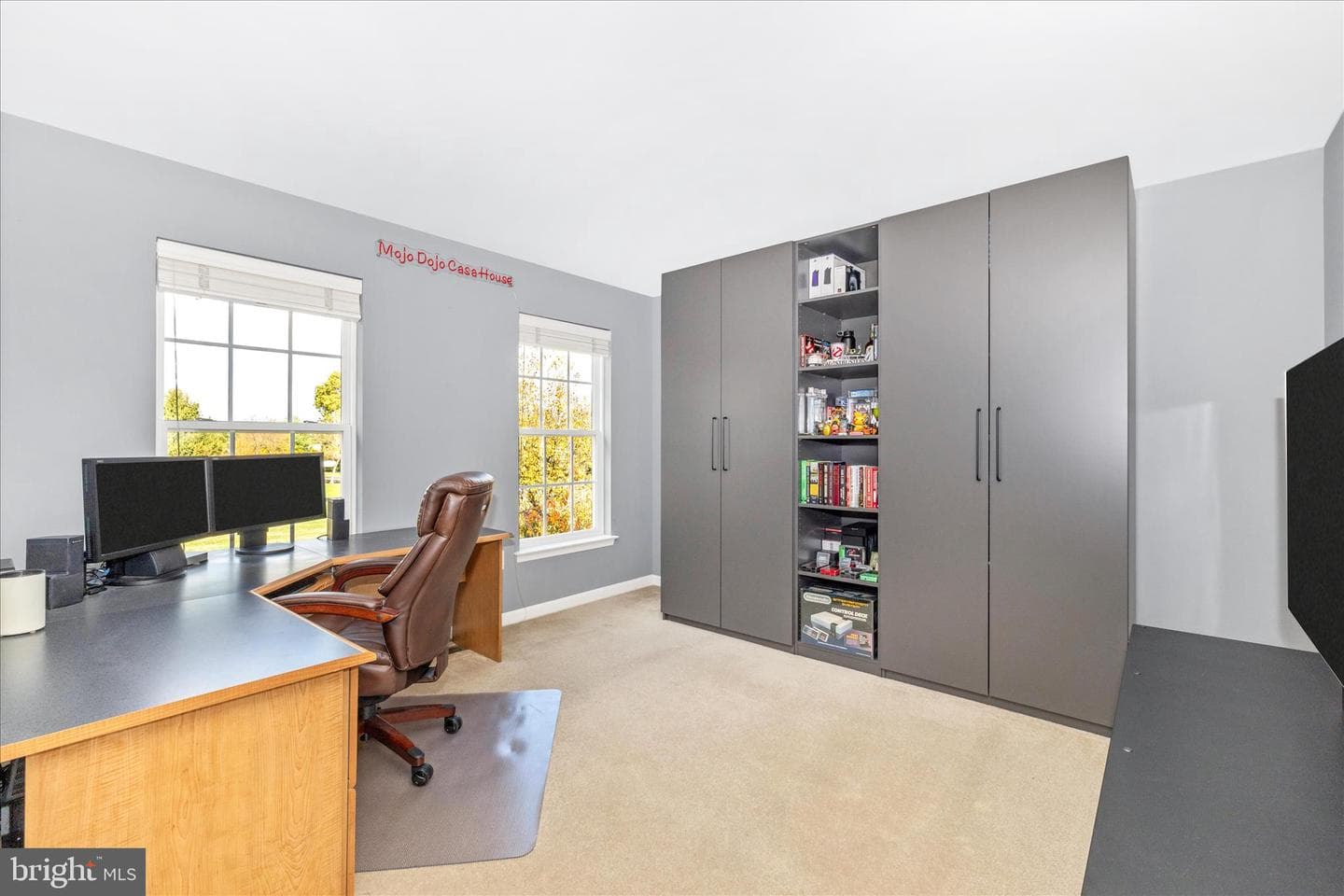 102 Sunlight Drive photo 32
