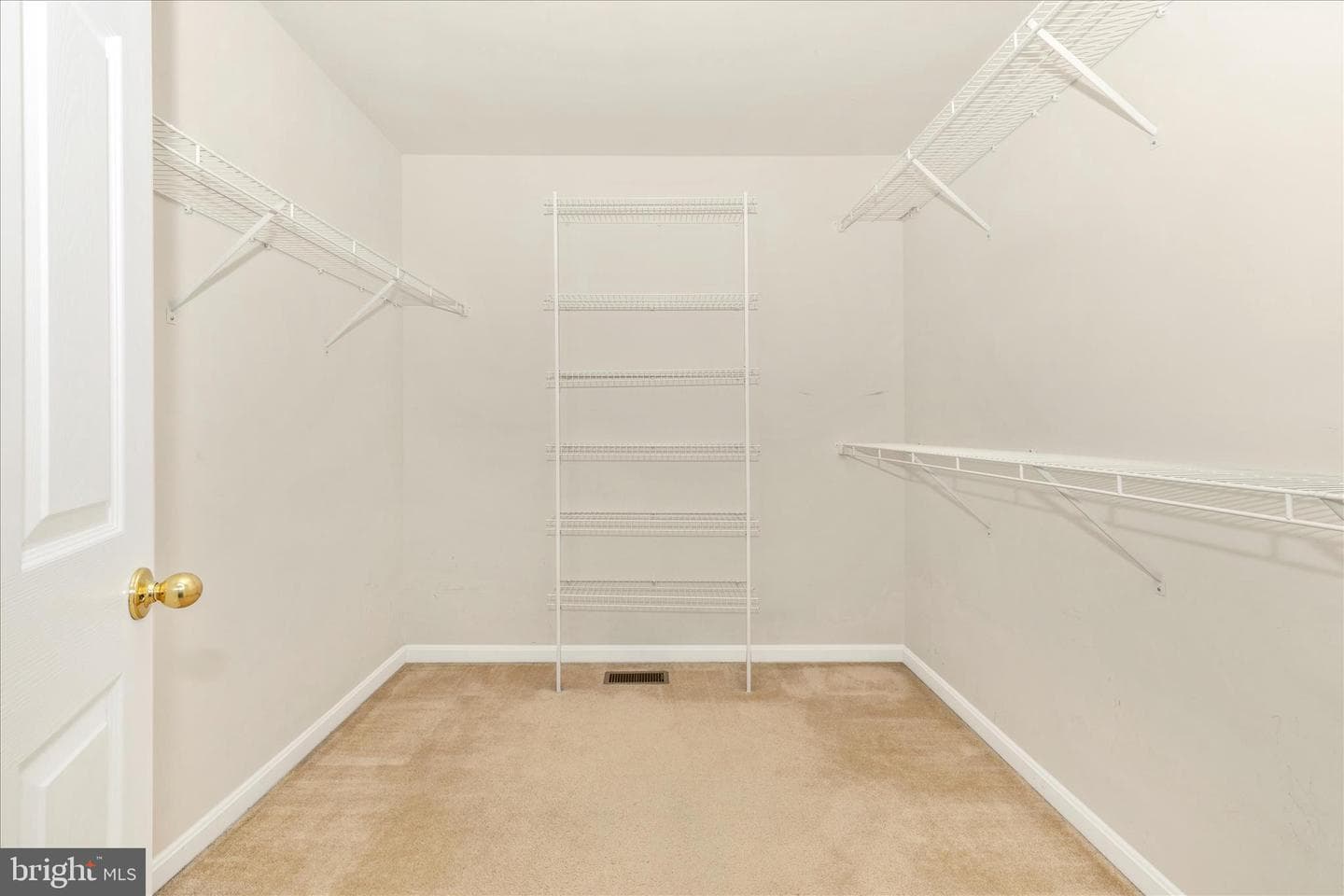 102 Sunlight Drive photo 33