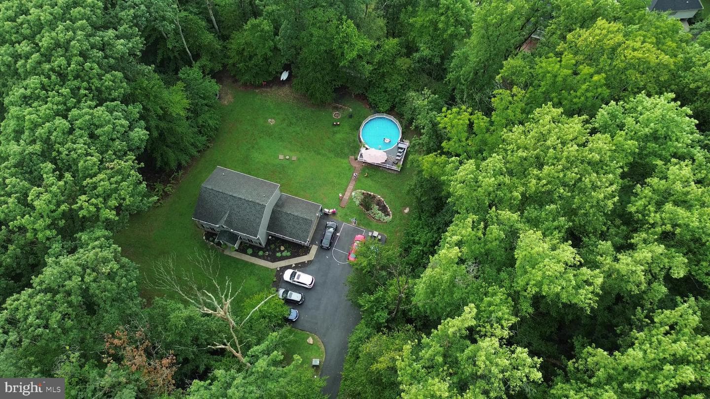 6348 Quinn Road photo 4