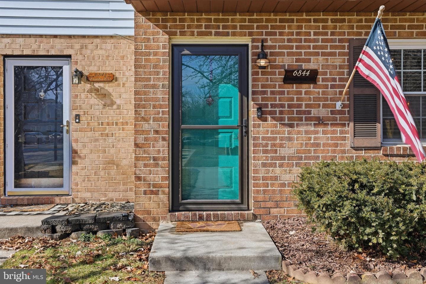 6844 Carnation Circle photo 3