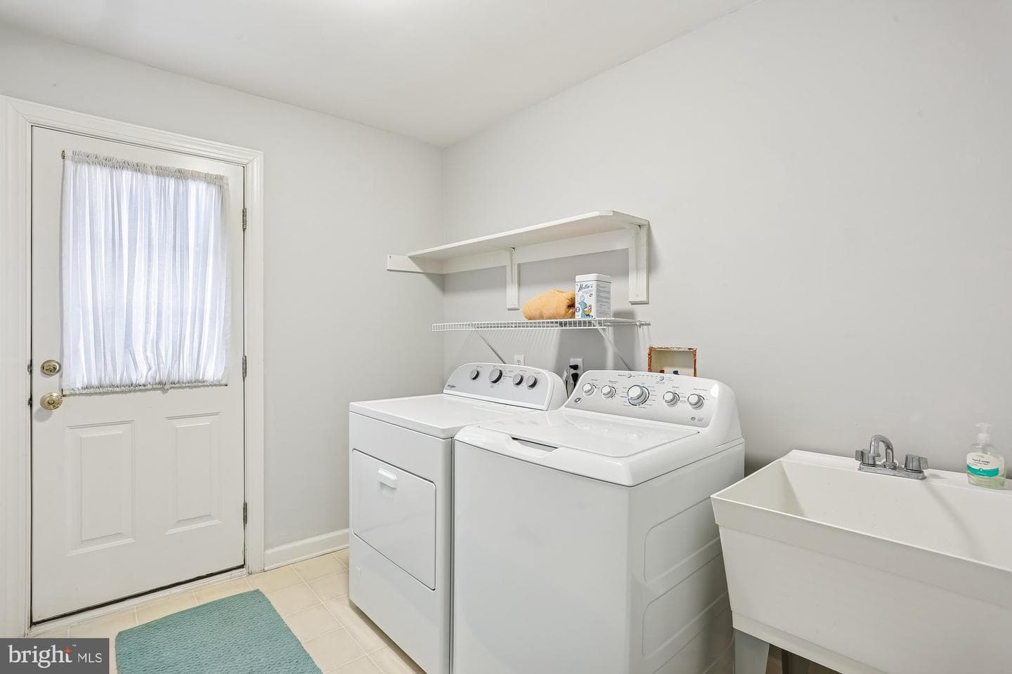 11208 Yardley Place photo 29