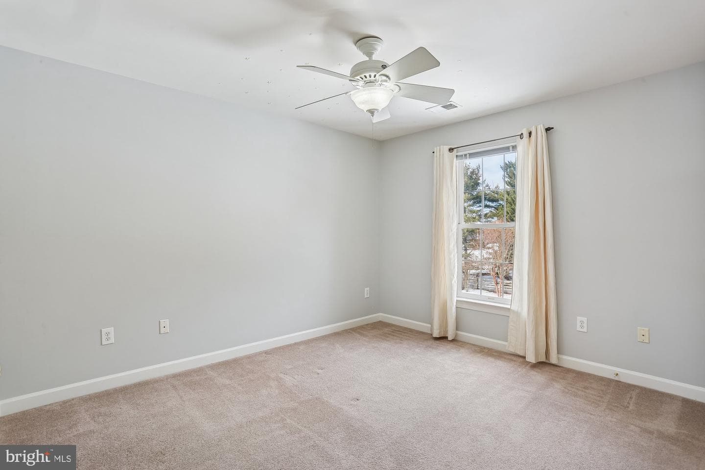 11208 Yardley Place photo 43