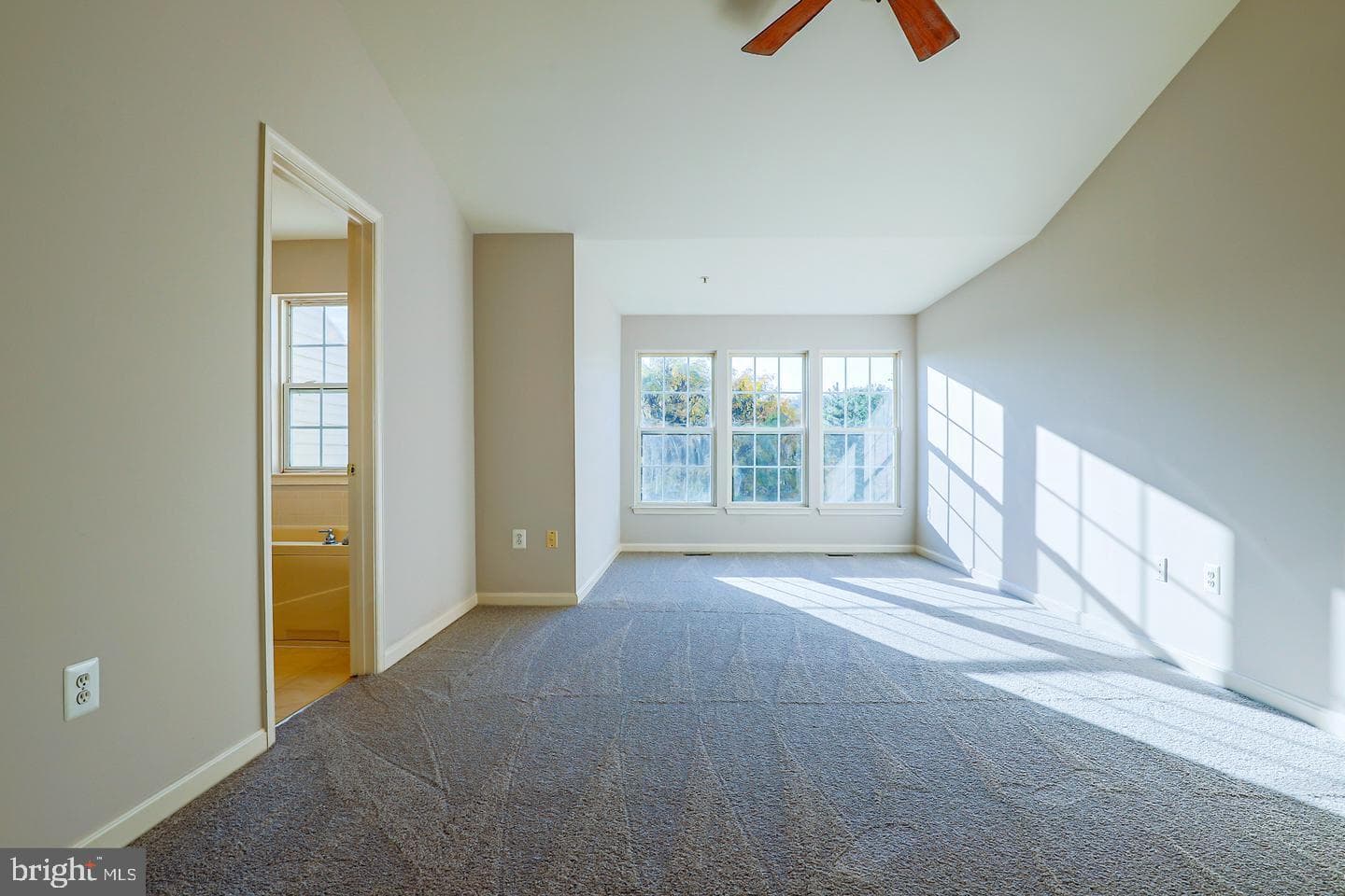 2433 Wynfield Court photo 11