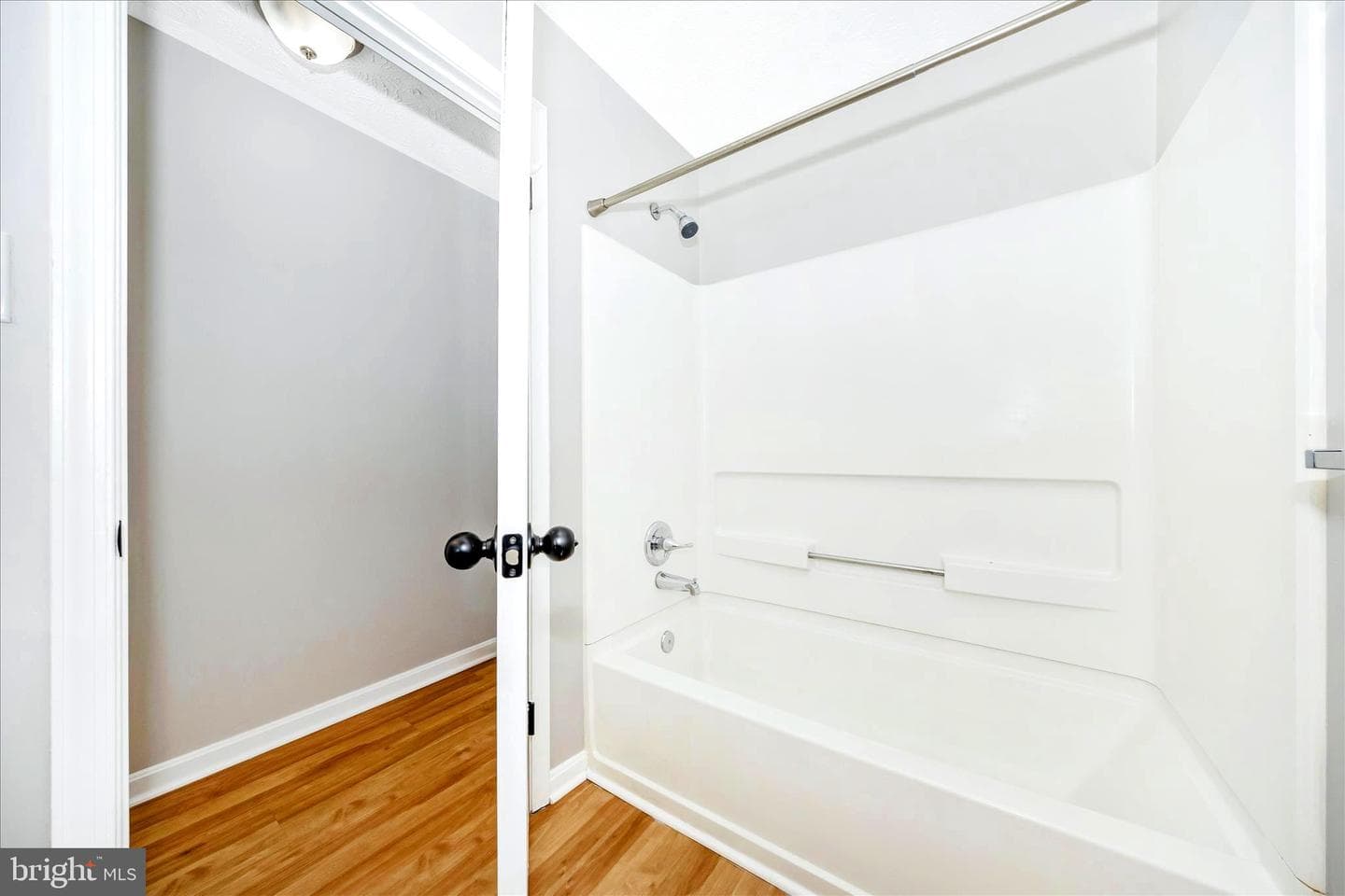 2137 Wainwright Court #1b photo 36
