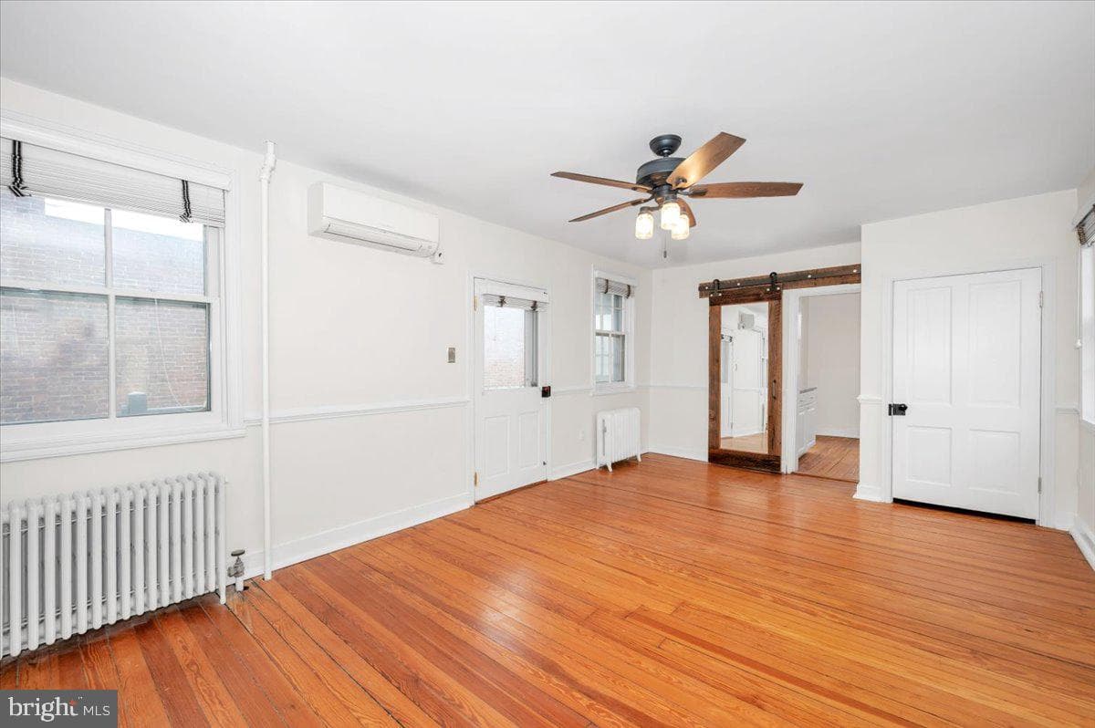 200 E Church Street photo 26