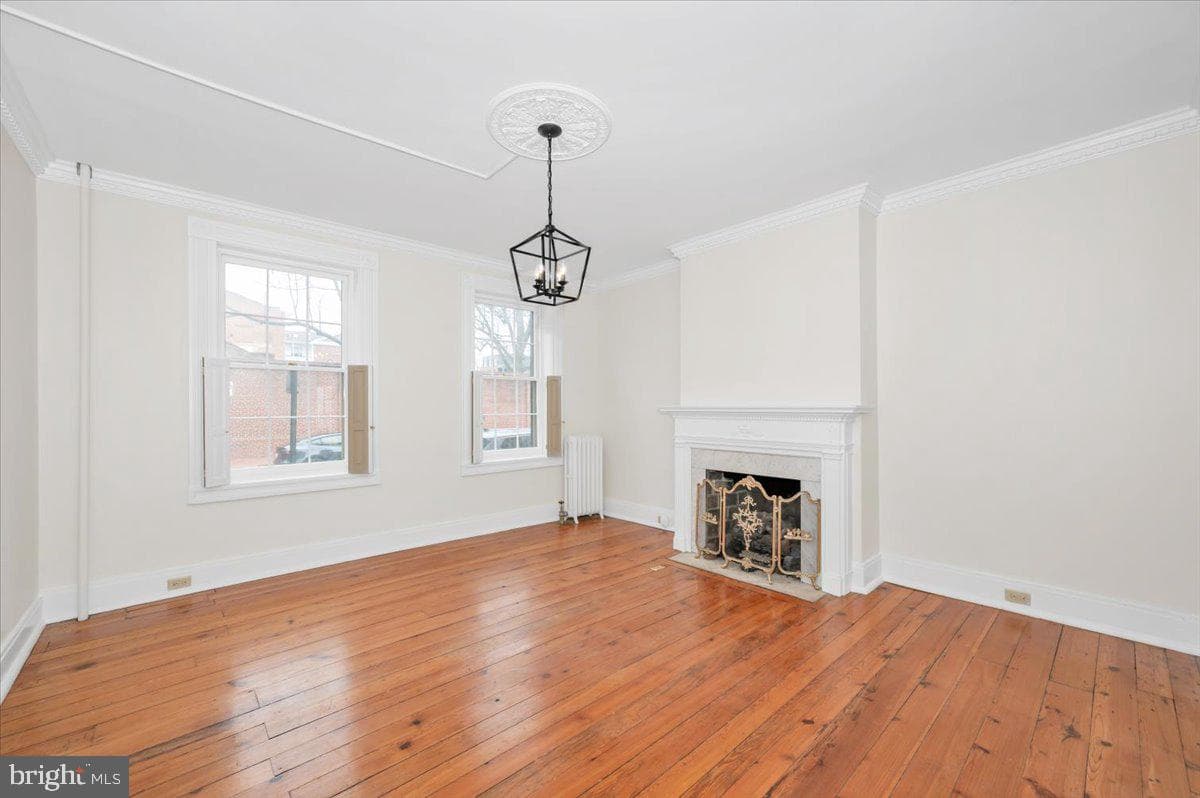 200 E Church Street photo 8