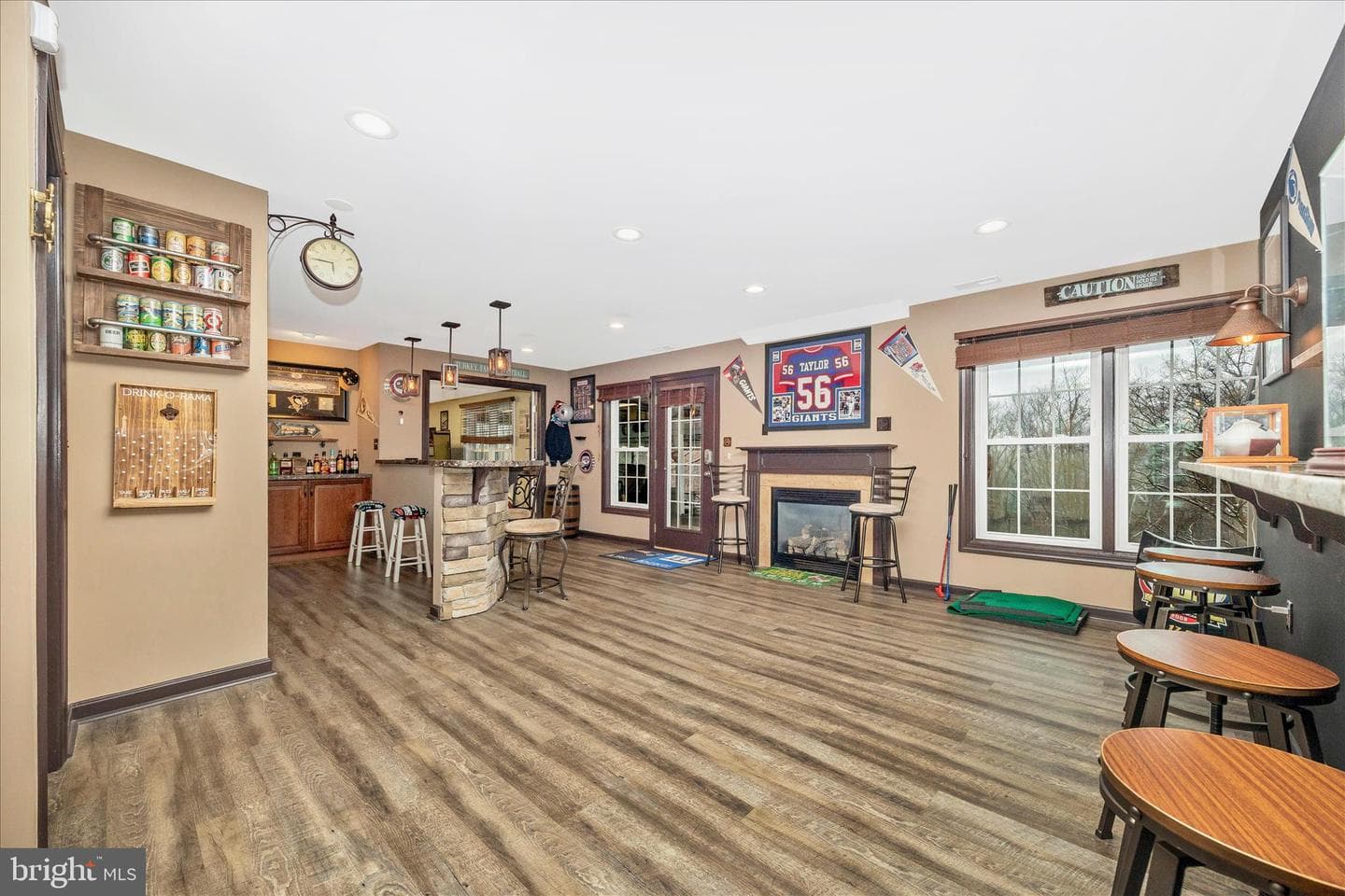 8908 Danville Terrace photo 40