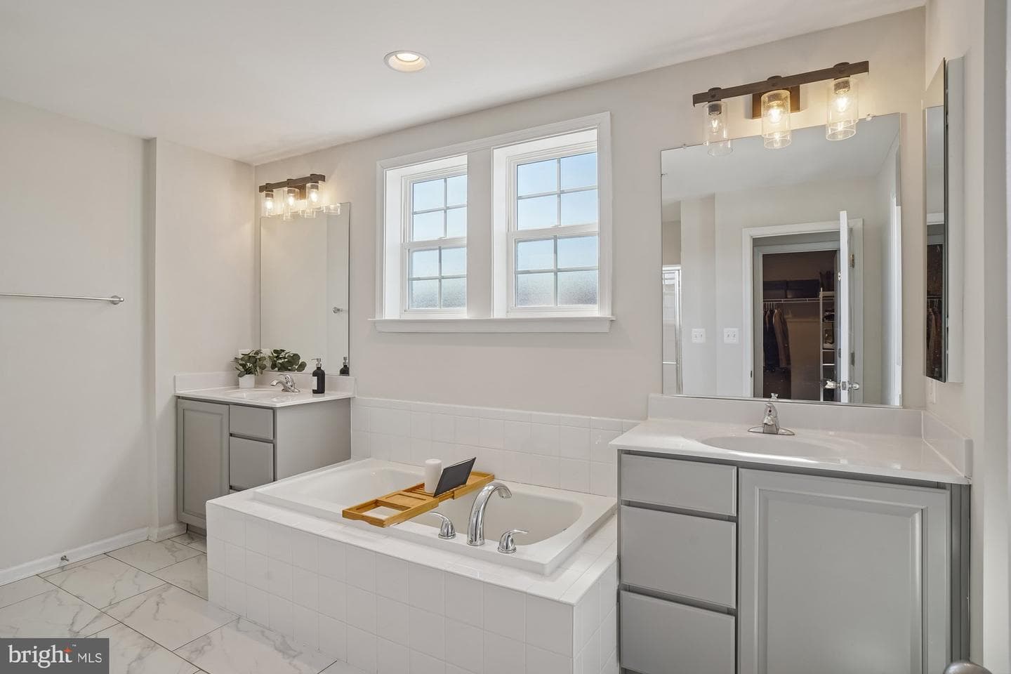 1318 Monocacy Crossing Parkway photo 22