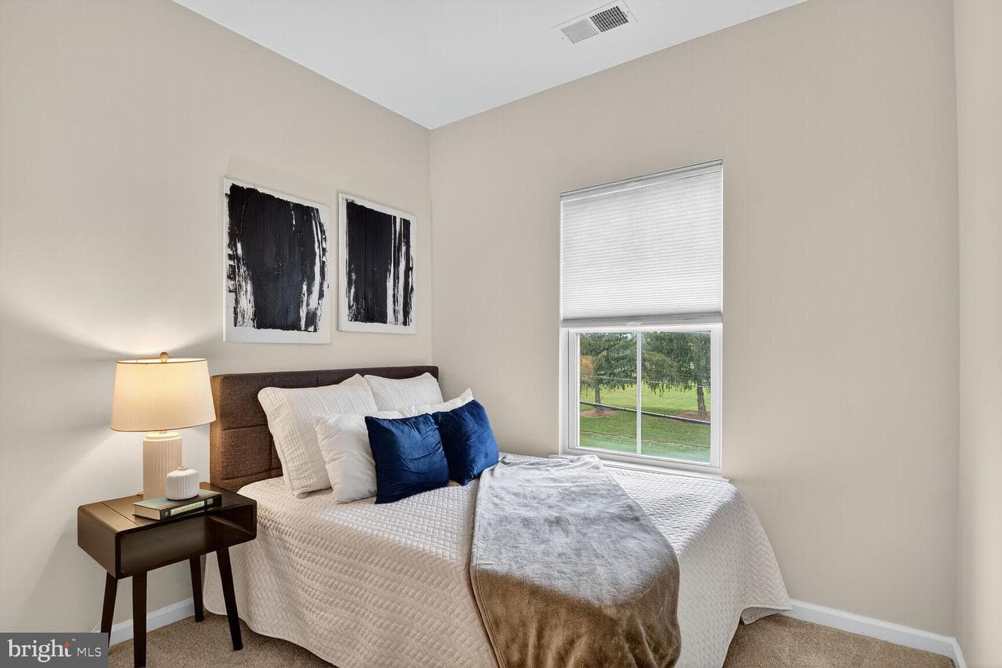 3639 Urbana Pike photo 19