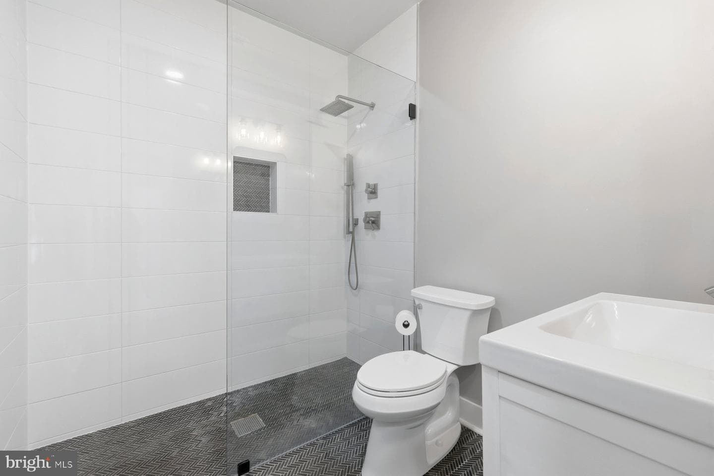 6724 Hemlock Point Road photo 33