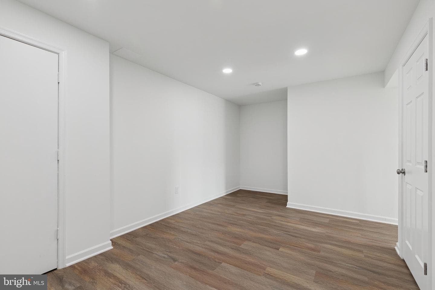 8737 Inquiry Court photo 39