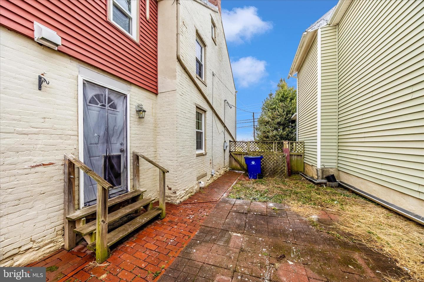 515 E Church Street photo 42