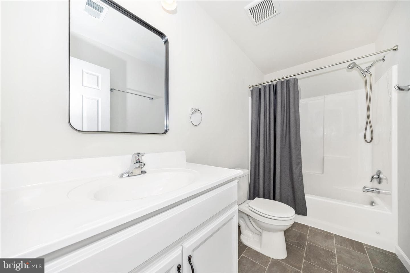 2805 Hillfield Drive photo 29