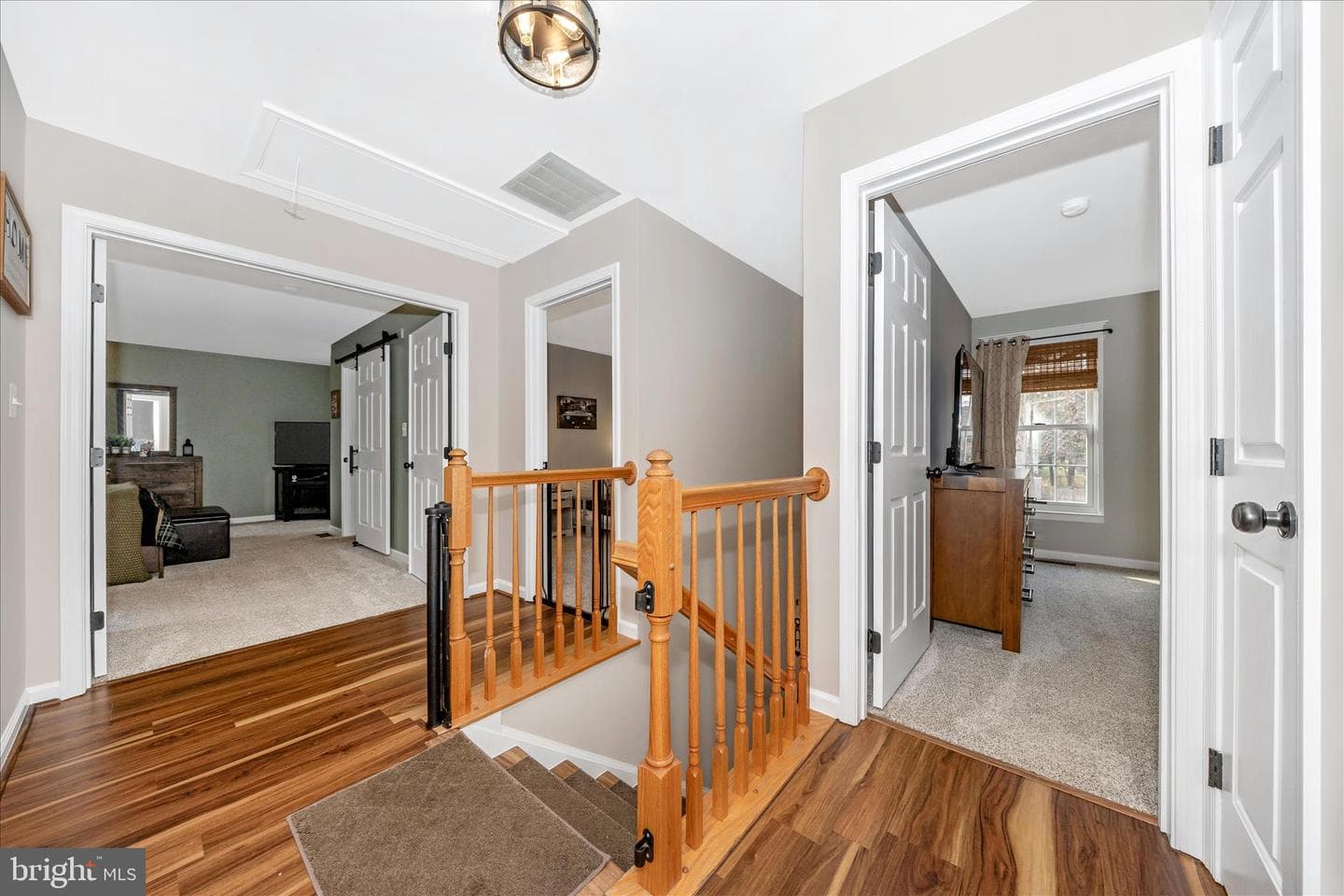 2033 Burnside Drive photo 21