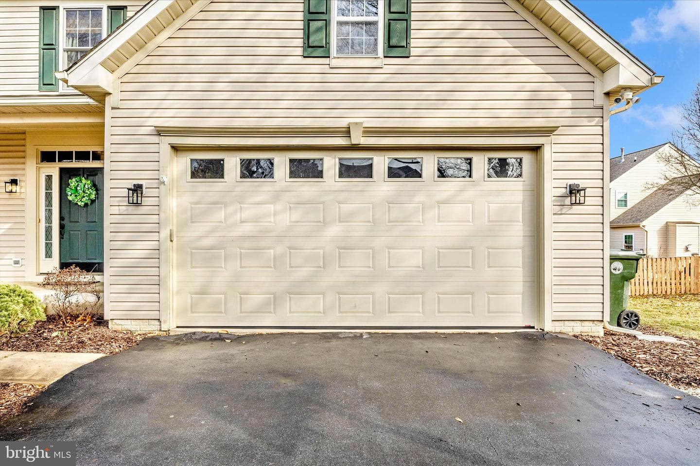 2033 Burnside Drive photo 46