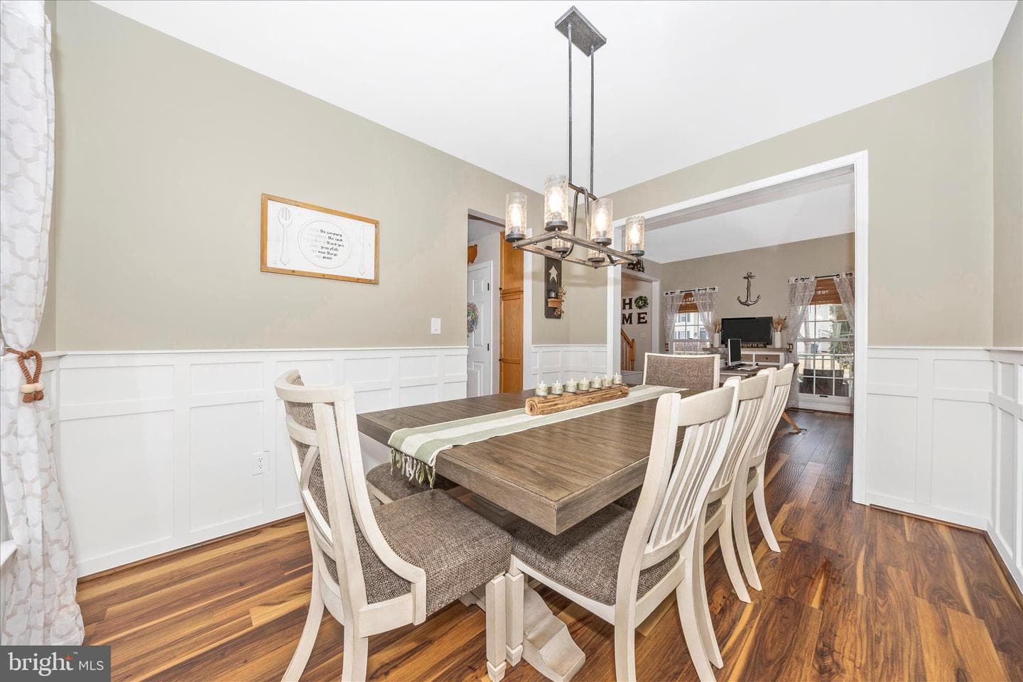 2033 Burnside Drive photo 7