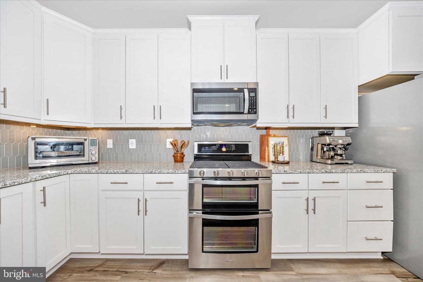 1807 Evans Road photo 11