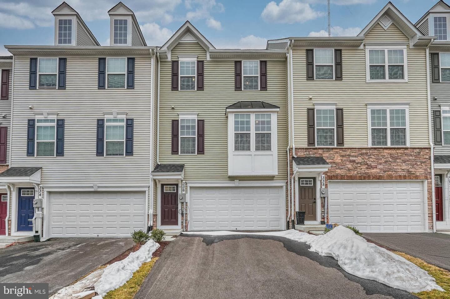 336 Paca Gardens Ln photo 2