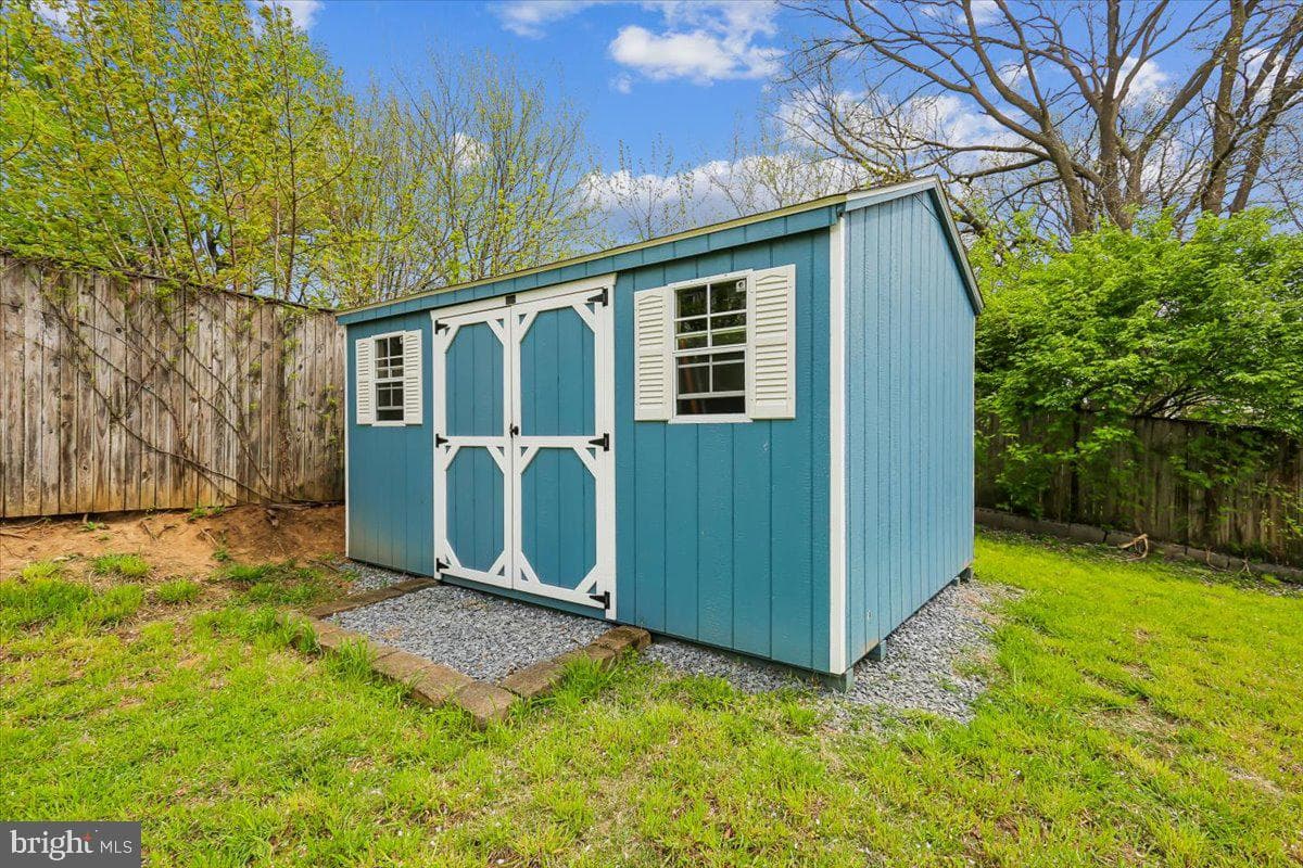 30 Hamilton Avenue photo 37