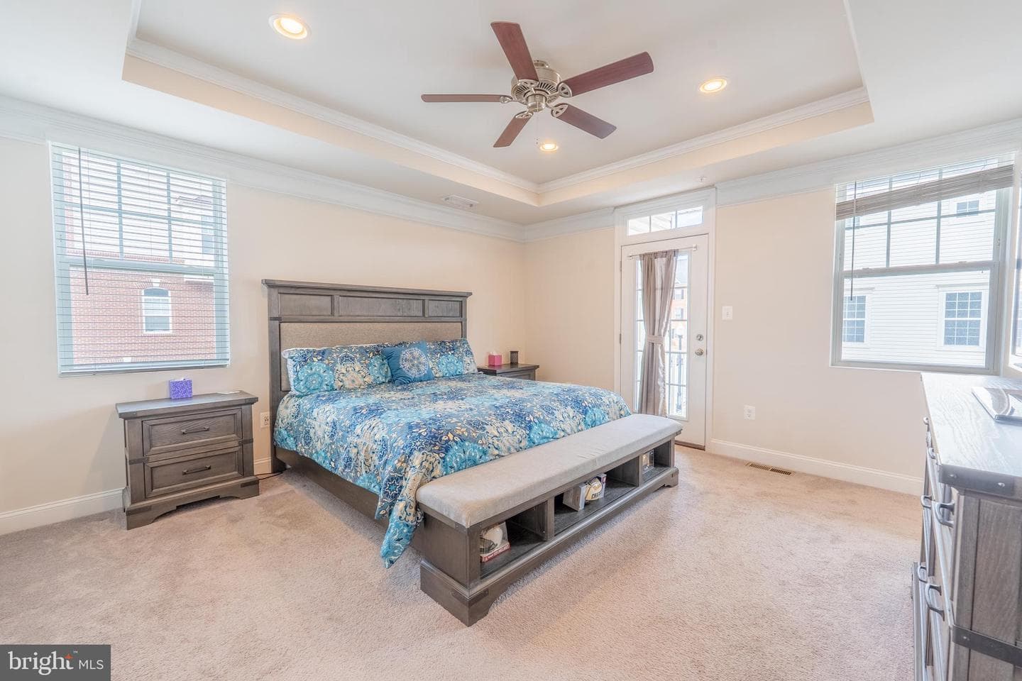 7070 Executive Way photo 16